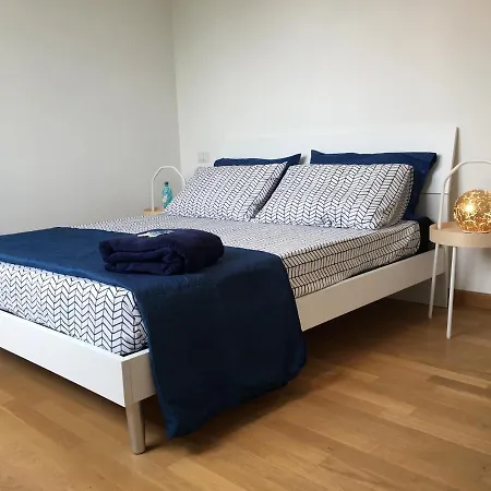 H2 Bzerohome Apartament *