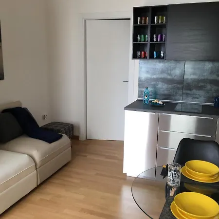 H2 Bzerohome *